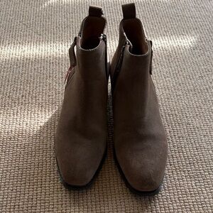 Blondo Brown Ankle Boots